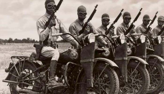 Motociclette esercito Harley Davidson