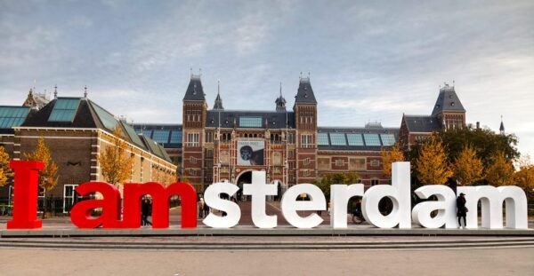 La scultura per il city branding di Amsterdam